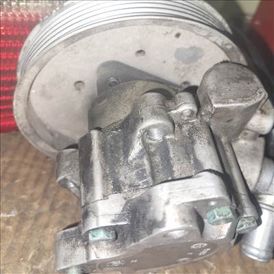 Audi A4 (B5 - 8D) szervó szivattyú 8d0145177d