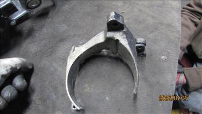 Mazda 3 (BL) 1.6 MZR gázolajszűrő ház tartóbak (9659010680)