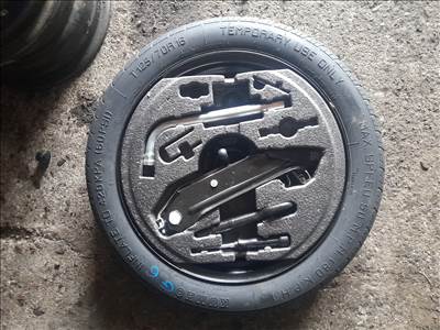 Volkswagen Golf VI Vw golf 6 pótkerék szerszámkészlet 