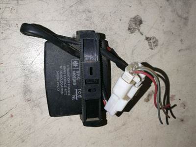 Toyota Avensis (T220) Riasztó Központ *111042* 0819200920