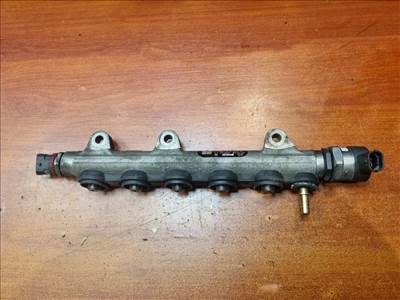 NISSAN X-TRAIL II Közösnyomócső (Motorkód: M9R)