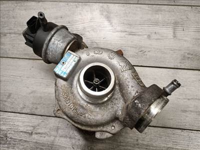 Audi A4 (B8 - 8K) - Turbó  03l145701d