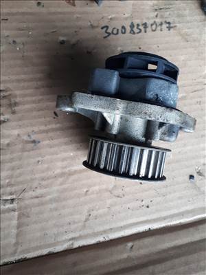 Volkswagen Golf IV  1.4, 16V bontott vízszivattyú 