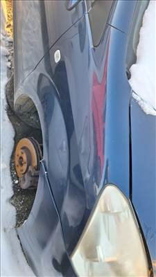 Toyota Corolla Verso (AR10) jobb első sárvédő, bal első sárvédő 