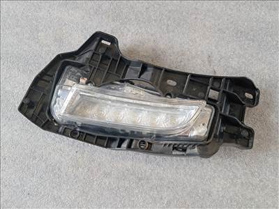 Suzuki Vitara (LY) Jobb nappali menetfény kerettel 35526-86R2 STANLEY W1378