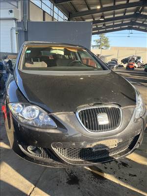 Seat León I lökhárító homlokfal lámpa sárvédő motorháztető 