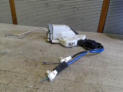 SUZUKI WagonR+ Bal első ajtó zárszerkezet központi záras