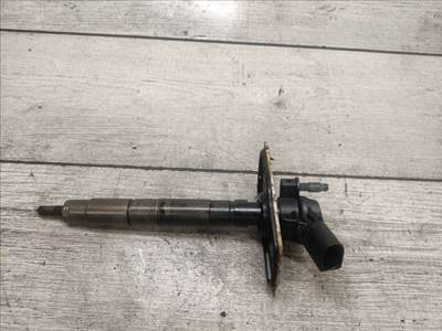 Audi A4 (B8 - 8K) B8 - 8K porlasztó  03l130277