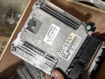 Audi A4 (B6/B7) 2.0 TDI motorvezérlő  03g906016gn