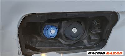 Opel Combo E adblue tank betöltő 