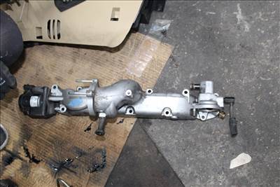 Kia Cee'd (ED) 2.0 CRDi Szívósor (állító motorral) 28381-27400