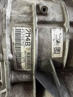 Audi Q7 4M váltó fordító rudazat 