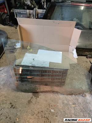 Renault Mégane II Jobb első üveg 