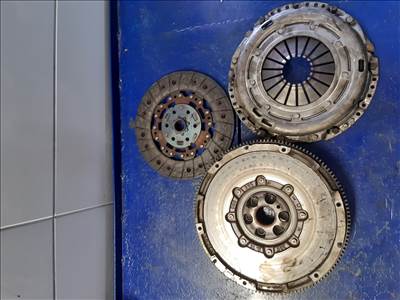 Volkswagen Passat B6 Kuplung Szett