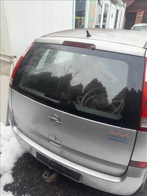 Opel meriva a csomagtér ajtó