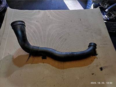 OPEL VECTRA C Légbeömlő Cső