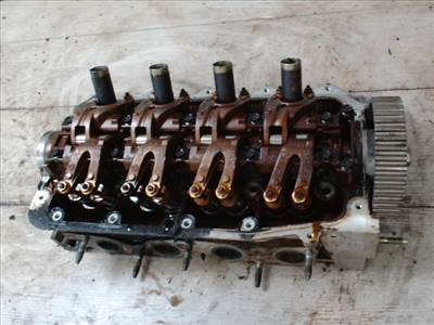 RENAULT CLIO 01-06 Hengerfej. benzines