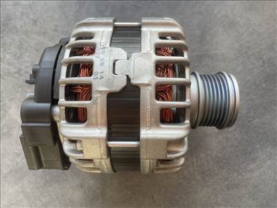 VW Audi Skoda Seat generátor 140A gyári új 04L903024T  2013-2020