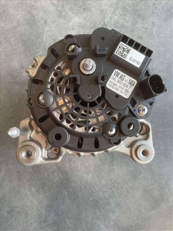 VW Audi Skoda Seat generátor 140A gyári új 04L903024T  2013-2020 3. kép