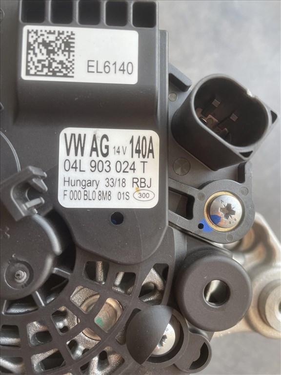 VW Audi Skoda Seat generátor 140A gyári új 04L903024T  2013-2020 4. kép