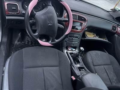 Peugeot 607 beltér alkatrészek 