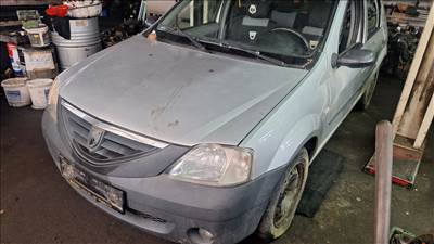 Dacia Logan  motorháztető 