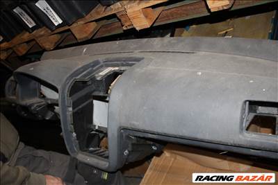 Volkswagen Golf V VW Golf 5 műszerfal burkolat 