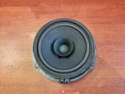 FORD KUGA II, FORD FOCUS III Jobb-Bal hátsó Hangszóró