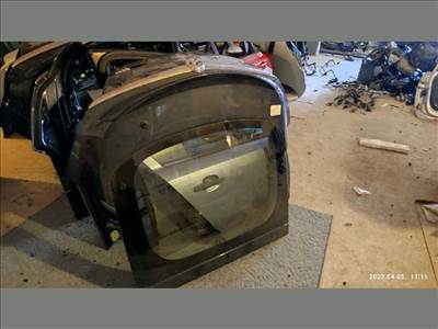 Opel Insignia A csomagtérajtó 13310763