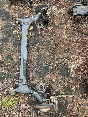 Volkswagen Polo V Polo 6R hátsó tárcsafékes futómű híd 