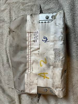 Audi A2 (8Z) 8Z utasoldali légzsák  8z0880204b