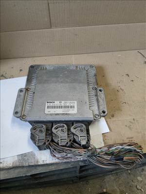 Renault Trafic II motorvezérlő  8200051609