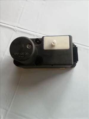 Volkswagen Polo III 1.4 TDI Központizár kompresszor.  6no962257a