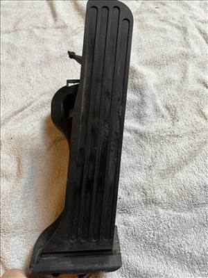 Volkswagen CrossGolf V 1.9 TDI elektromos gázpedál  1k1721503l