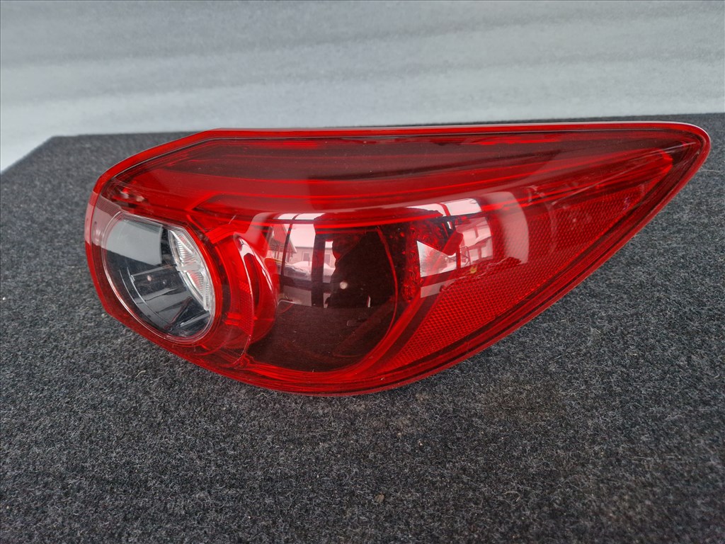 MAZDA 3 (BM) jobb hátsó lámpa B45D-51150 3. kép