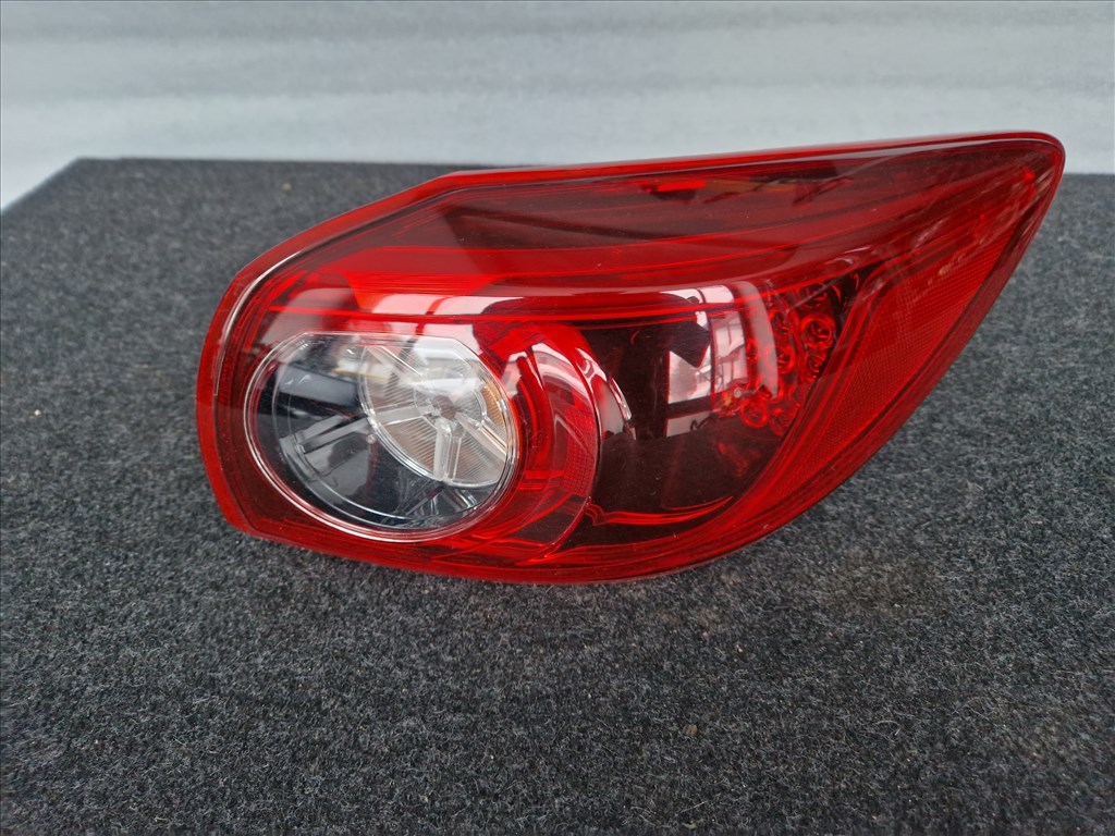 MAZDA 3 (BM) jobb hátsó lámpa B45D-51150 4. kép
