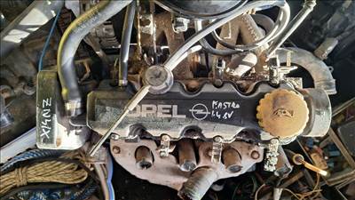 Opel Astra F 1.4 8V fűzöttblokk hengerfejjel 