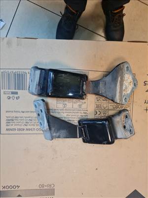 Mercedes Vito (2nd gen) W639 csomagtérajtó zsanér