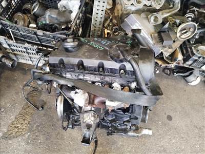 AVF kódú Audi A4 B6 / Volkswagen Passat B5.5 1.9 TDI motor. Karter sérült