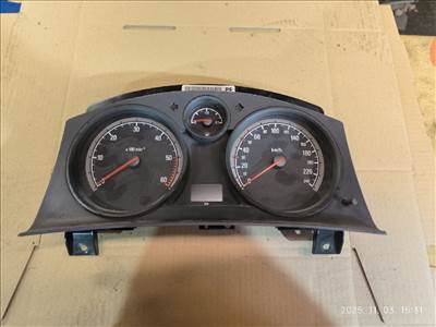 OPEL ASTRA H Kilométeróra