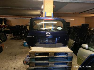 MAZDA 5 Csomagtérajtó (Részeivel)