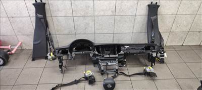 Opel Astra K légzsák szett. Kombiból