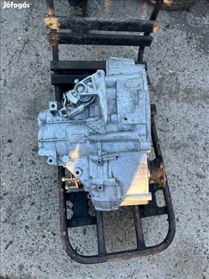Volkswagen 2.0 PDTDI 6 Sebességes JLU váltó 