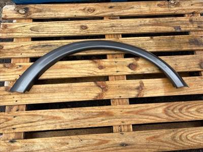 Volvo C30 VOLVO C30 Bal hátsó Sárvédő Díszléc 30779140