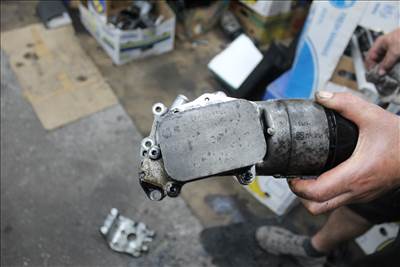 Ford Fiesta Mk6 1.4 olajszűrőház hűtővel