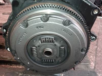 Volkswagen Golf IV Kuplung Szett Lendkerékkel *151425*