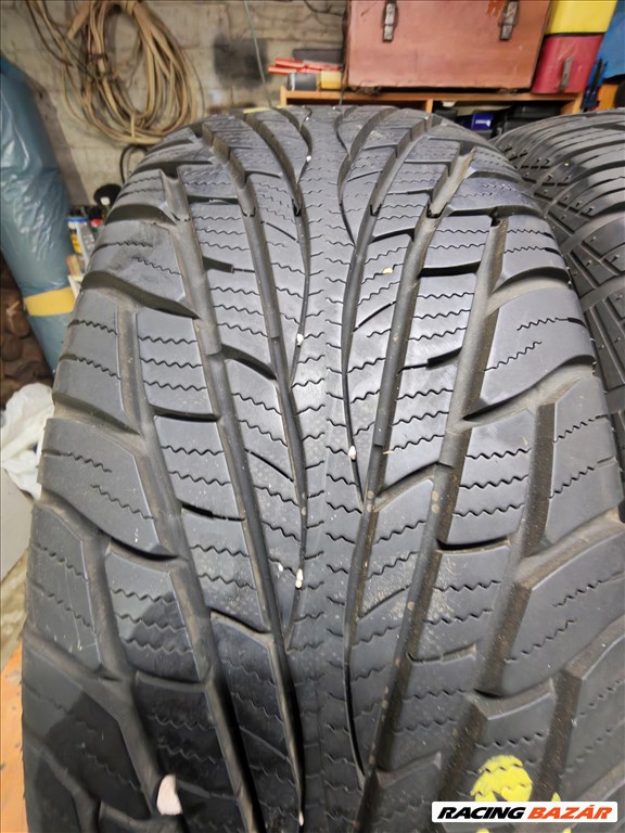  235/60 R17" 102V  Maxxis Victra SUV  DOT 2421.  7mm. 12000Ft/db 3. kép