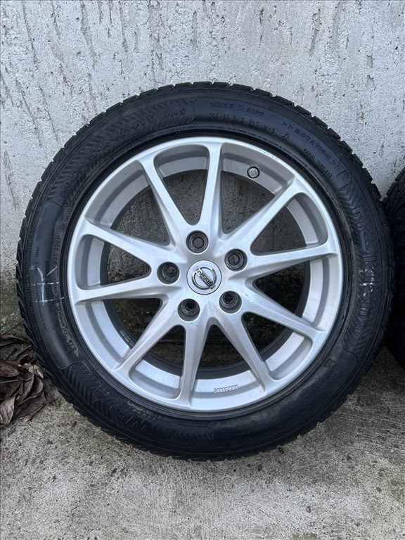 Nissan gyári alufelni 16" 5x114,3mm, TMPS szenzorokkal, ajándék négyévszakos gumikkal 4. kép