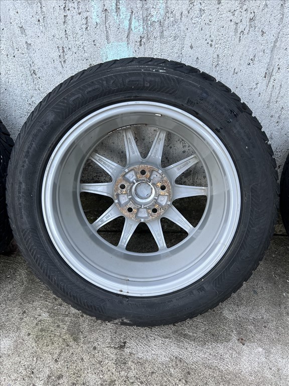 Nissan gyári alufelni 16" 5x114,3mm, TMPS szenzorokkal, ajándék négyévszakos gumikkal 8. kép