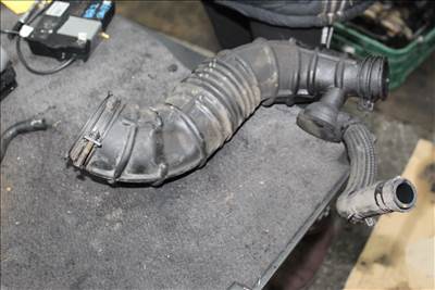 Kia Cee'd (ED) 2.0 CRDi Levegőcső 28138-1H300